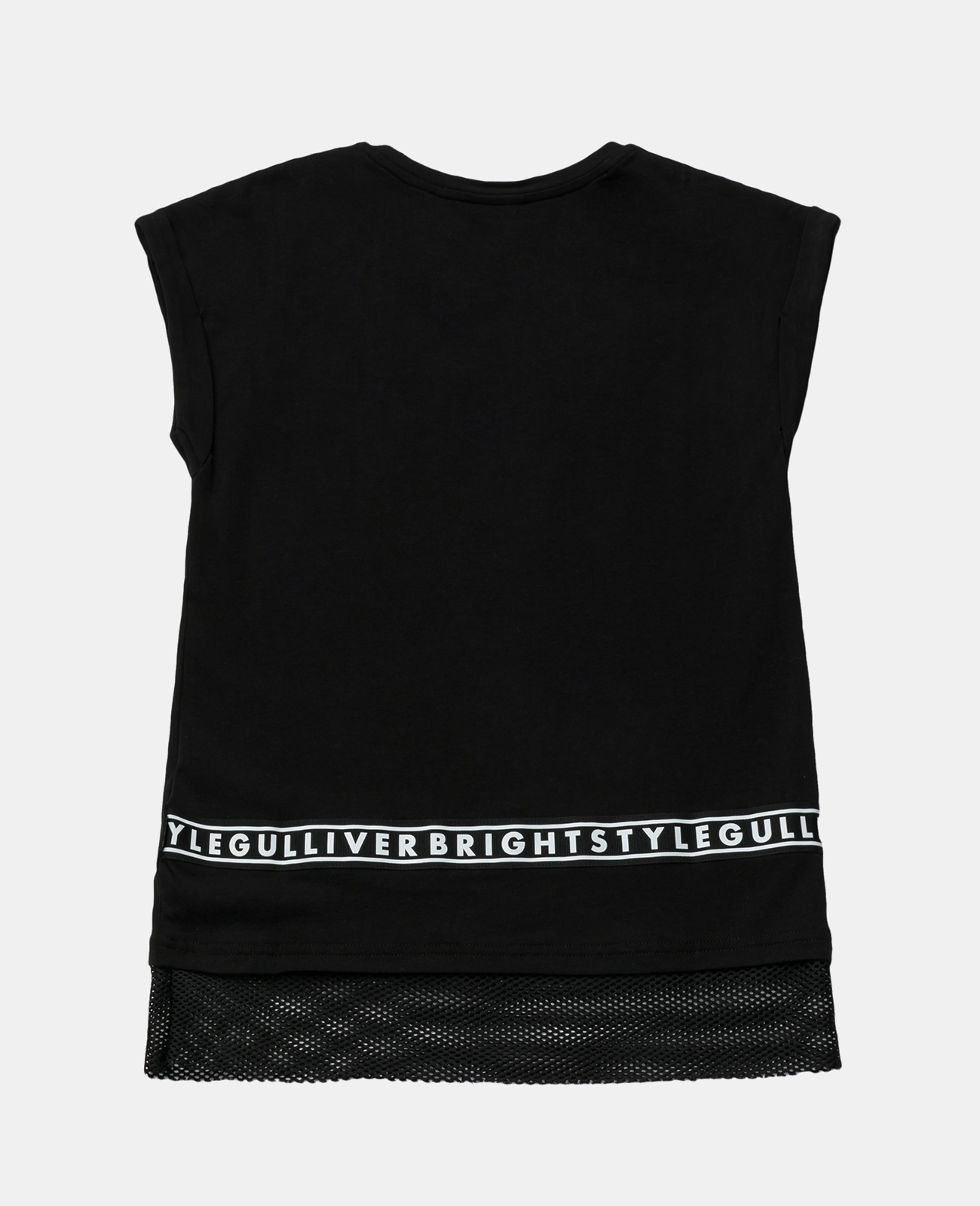 фото Черная футболка с принтом gulliver