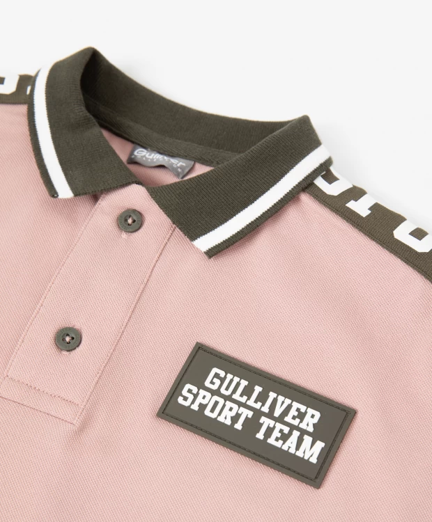 фото Футболка-поло с лампасами и большим принтом на спине gulliver (104)