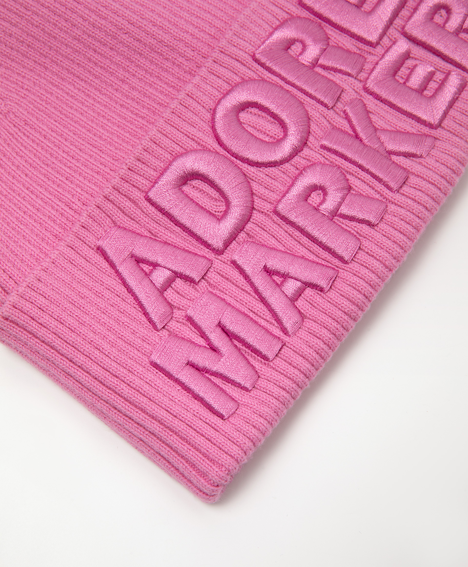 фото Шапка вязаная с широким отворотом розовая gulliver