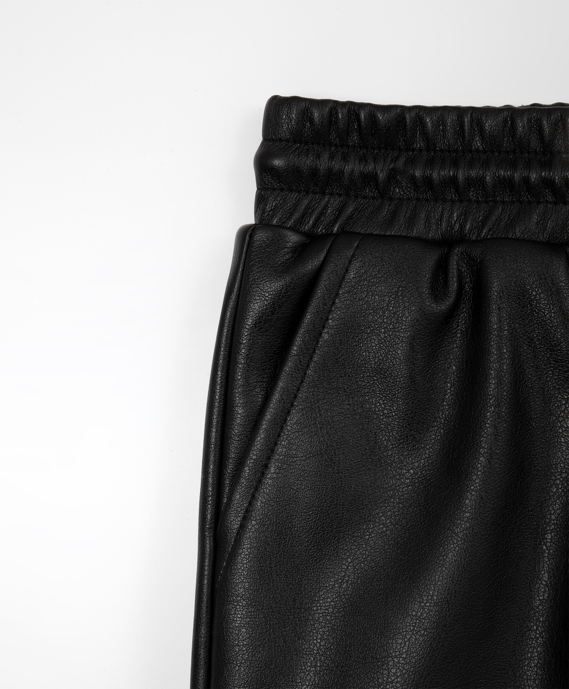 фото Брюки из экокожи на подкладке из хлопка черные gulliver gulliver baby