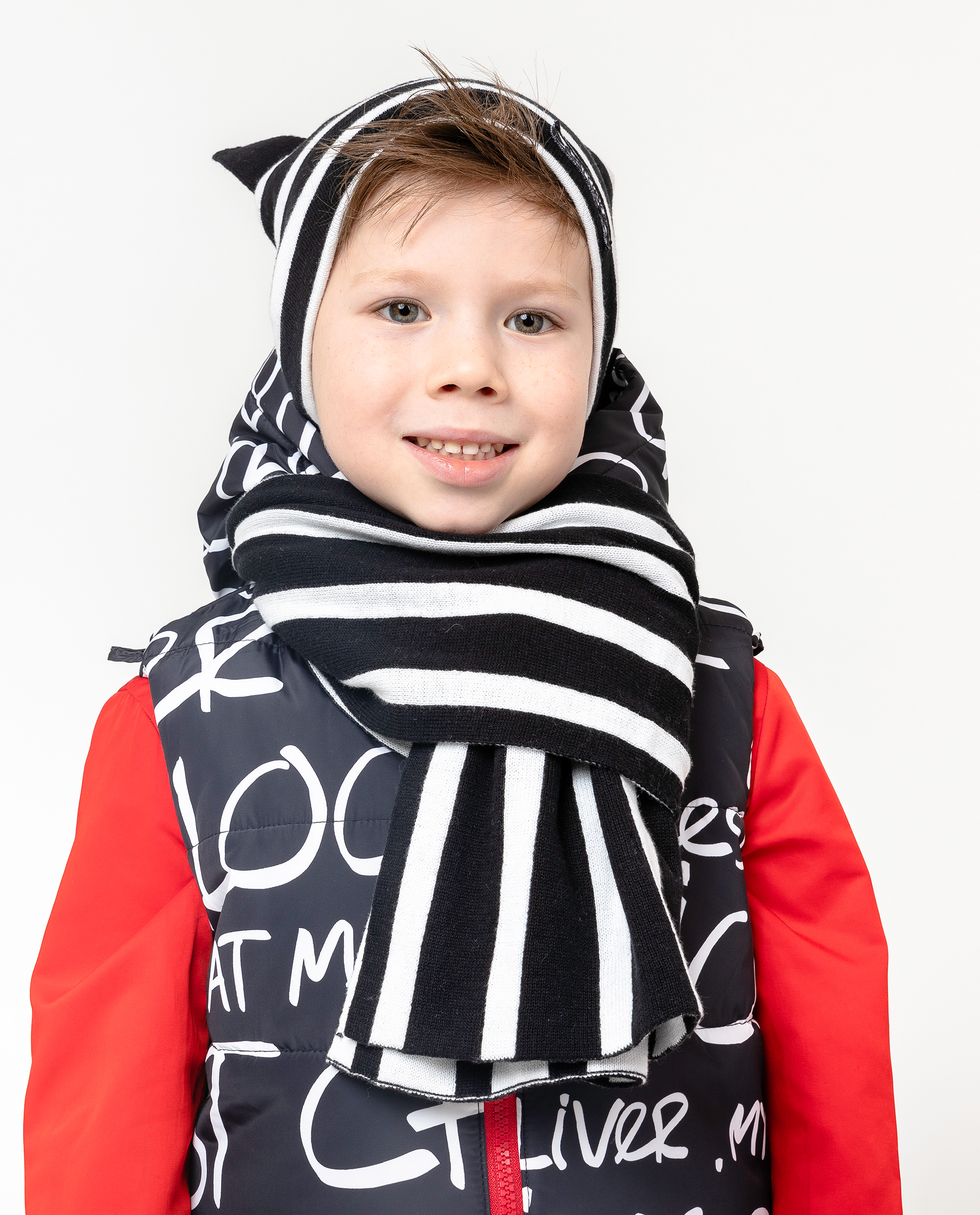 фото Полосатая вязаная шапка с ушками gulliver