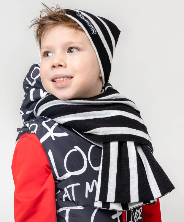 фото Черно-белый вязаный шарф в полоску gulliver (без размера)
