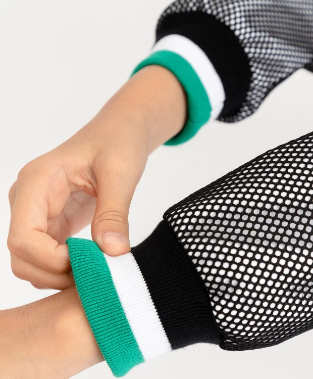 фото Ветровка с капюшоном gulliver (134)