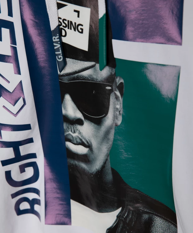 фото Худи белое с принтом gulliver (158)