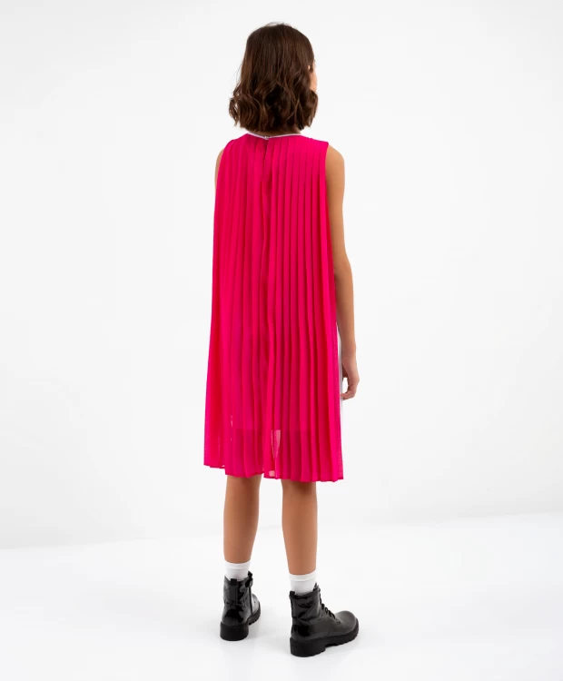 Платье плиссированное из шифона комбинированное Gulliver