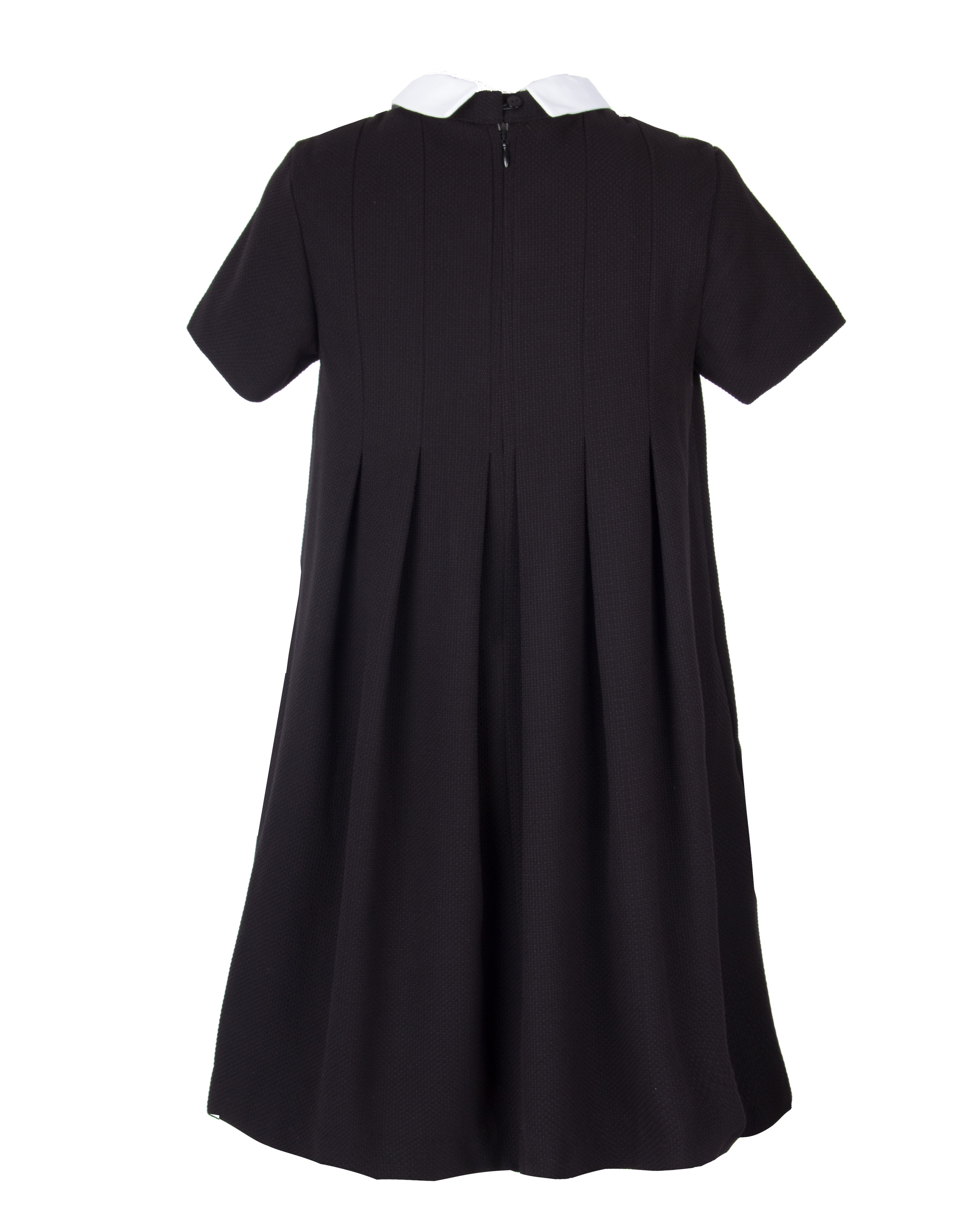 фото Черное платье с коротким рукавом gulliver