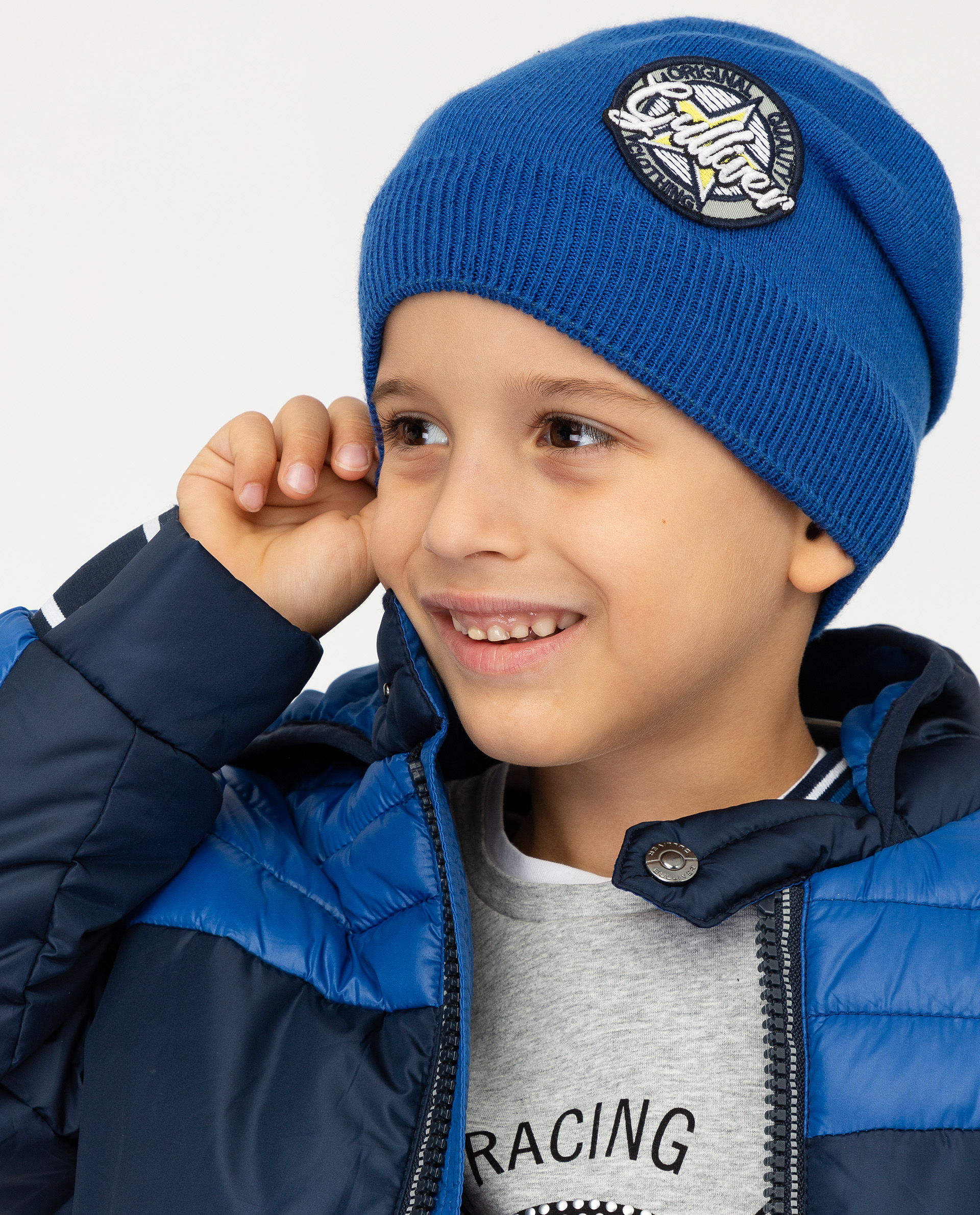 фото Синяя вязаная шапка gulliver