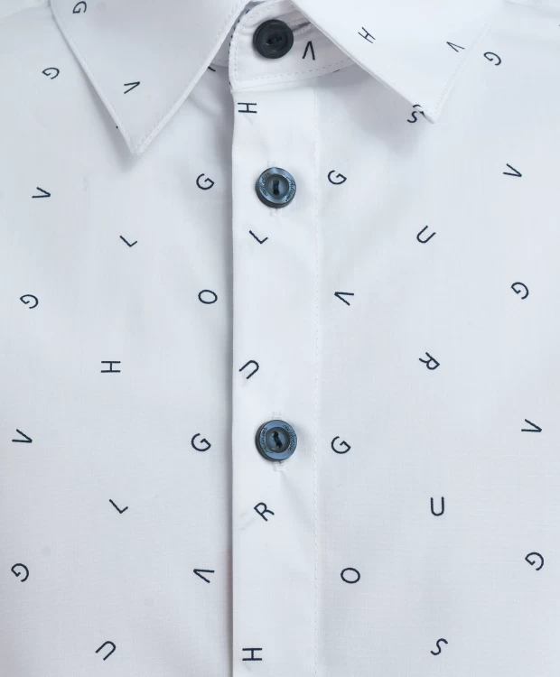 фото Белая рубашка с орнаментом "буквы" gulliver (158)