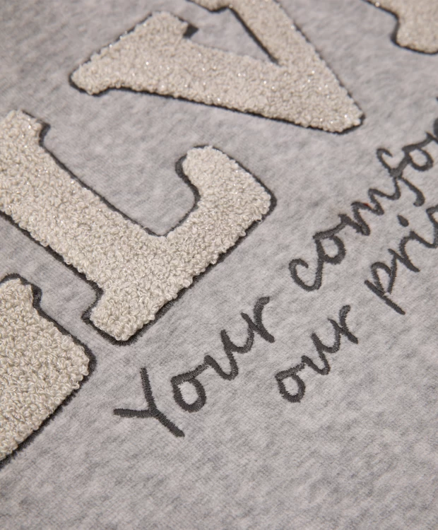 фото Толстовка женская с капюшоном оверсайз gulliver (s)