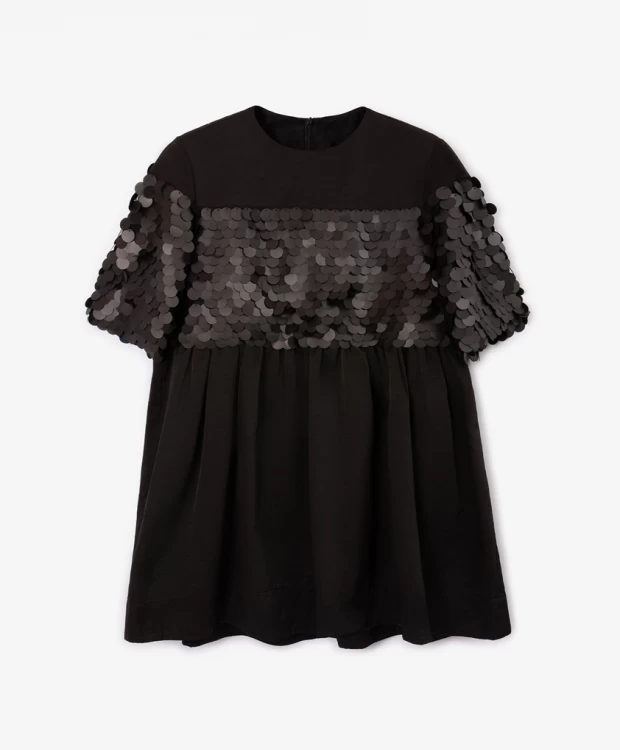 Платье с коротким рукавом и пайетками черное Gulliver платье с коротким рукавом черное gulliver для девочек размер 140 мод 123gpgc2503