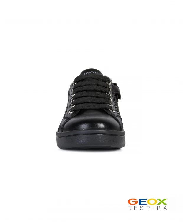 Черные кроссовки Geox